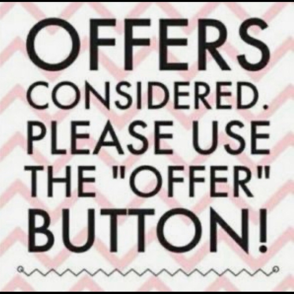 Freeway Bohemian Cold Shoulder Top - Size M- NWT - Picture 8 of 8